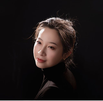 李佳颖