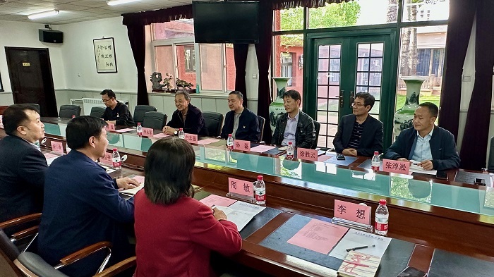 接待人员.jpeg