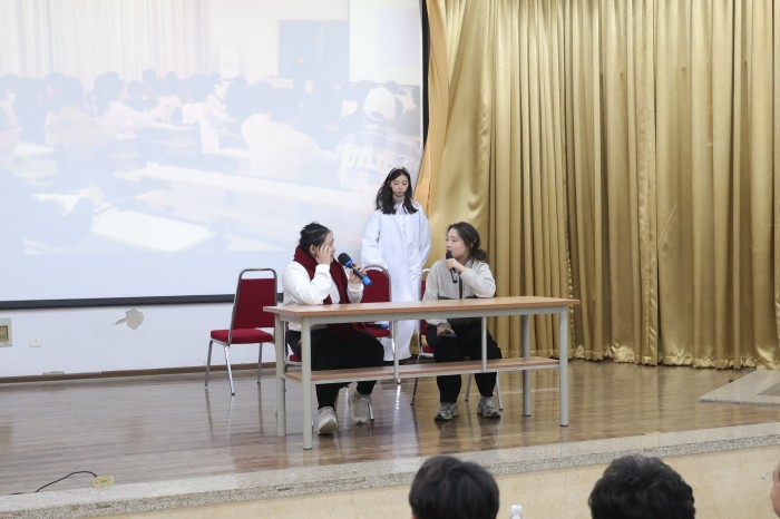 图4.jpg