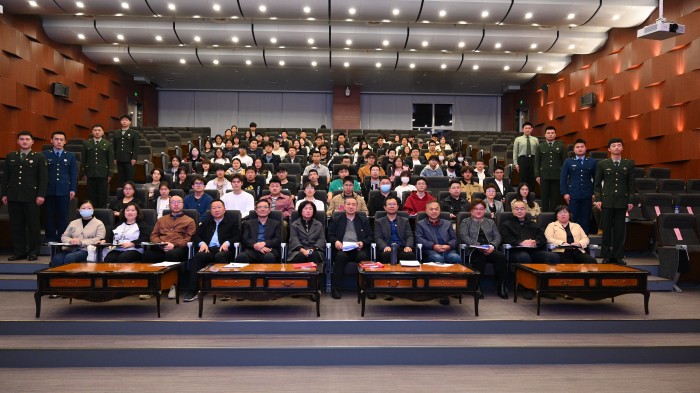 12全体合影.jpg